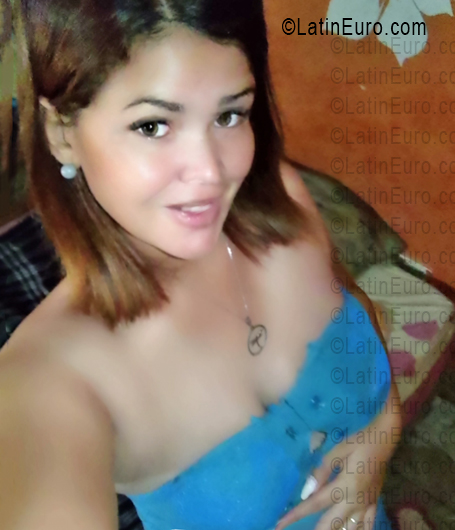 Date this good-looking Venezuela girl Angeles from Porlamar VE5446