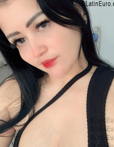 Date this cute Colombia girl Camila from Bucaramanga CO33703