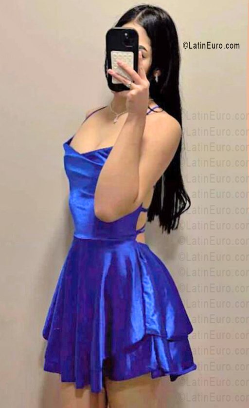 Date this exotic Peru girl Zaida from Lima PE2166