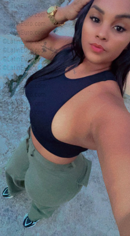 Date this foxy Dominican Republic girl Yokasta from Santo Domingo DO56478