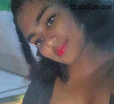 Date this voluptuous Dominican Republic girl Yuli from Bavaro DO56768