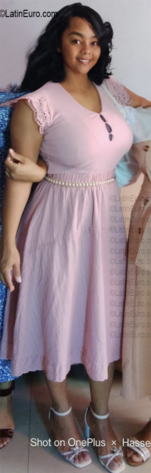 Date this tall Dominican Republic girl Claribel from Santo Domingo DO56788