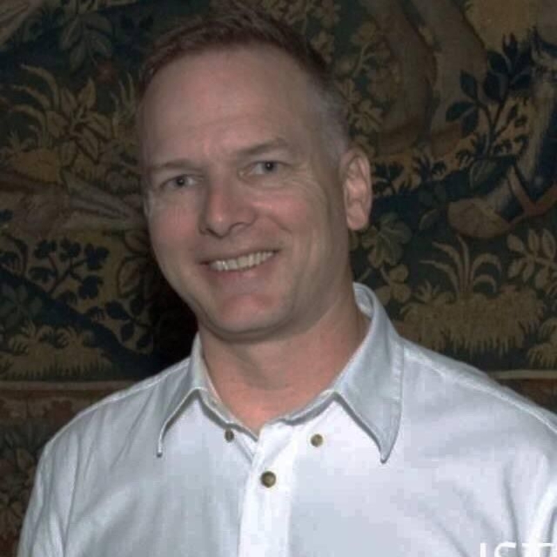 Date this pretty United States man Andrew from Los Angeles California US25644