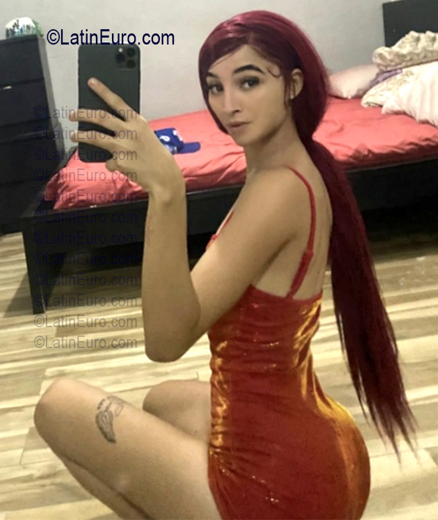 Date this nice looking Dominican Republic girl Hababe from Bavaro DO56845