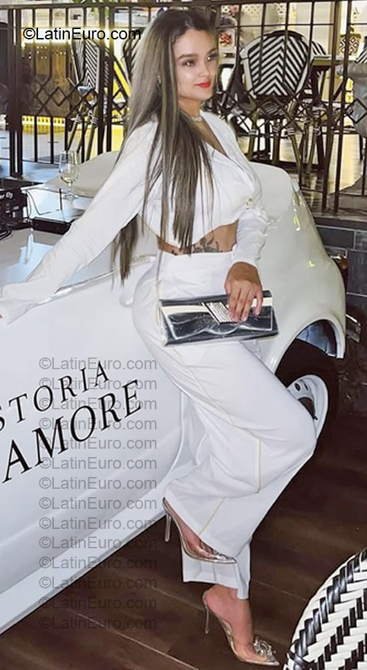 Date this cute Colombia girl Stefany from Cali CO33884