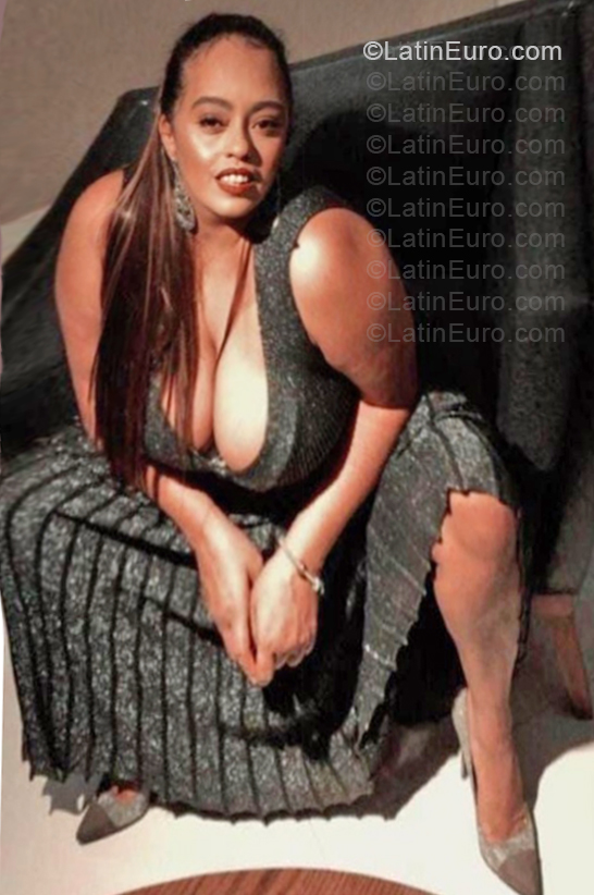 Date this lovely Brazil girl Andreza from Sao Paulo BR12466