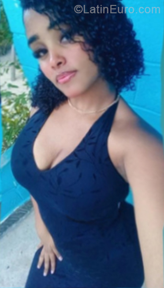 Date this cute Dominican Republic girl Melany from La Romana DO57252